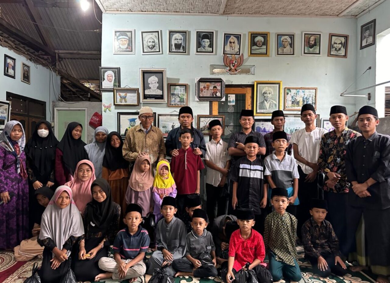 SANTUNAN BULANAN DAN PENGAJIA